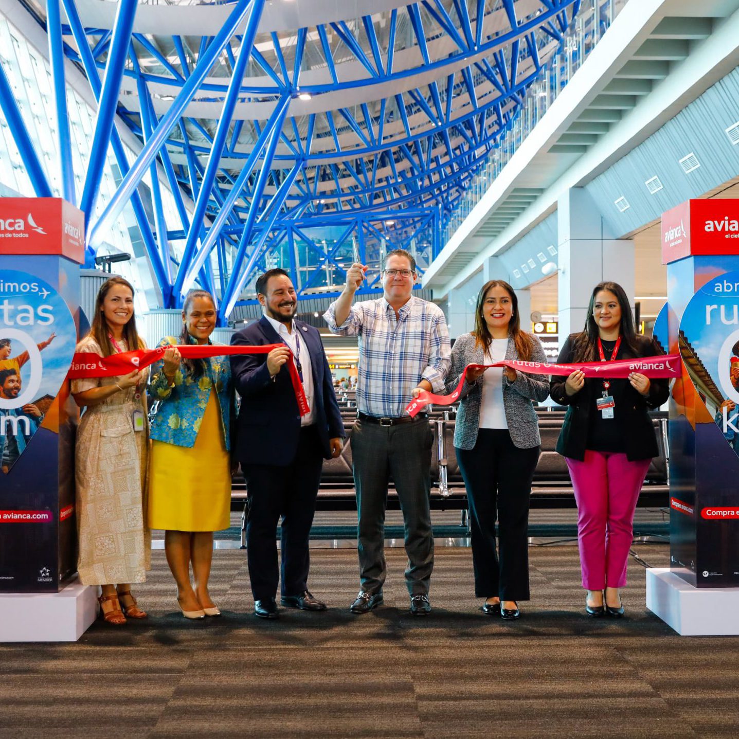 Nueva ruta Avianca SAL MED 2024